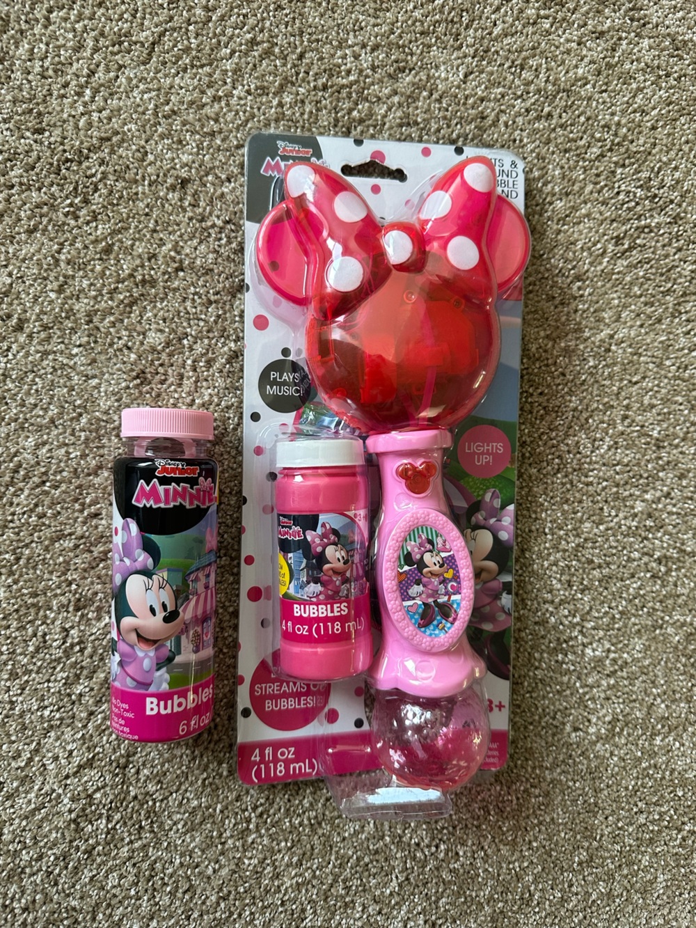 Minnie Mouse bubble wand